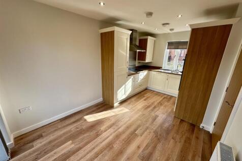 Kitchen / Diner 3 of 4