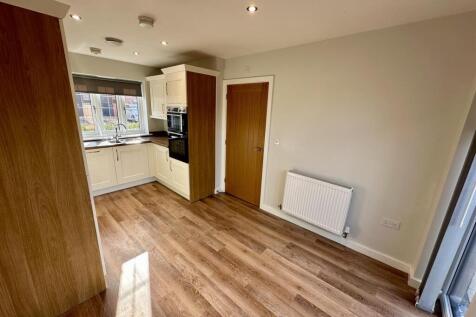 Kitchen / Diner 4 of 4