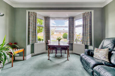 Dining room 2