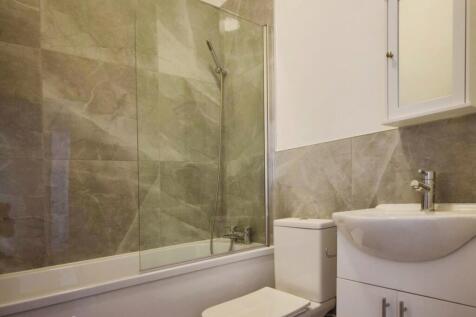 Albion bathroom