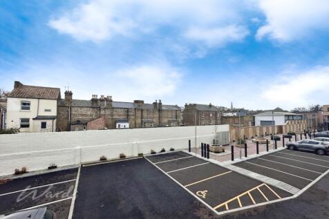 Emin 22 car park use