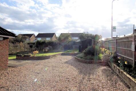 Parking &amp; side garden.jpg