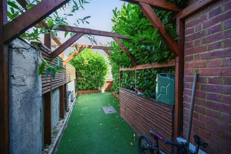 50a Sedlescombe Road South- TN380TJ (28).jpg
