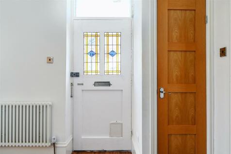 50a Sedlescombe Road South- TN380TJ (21).jpg