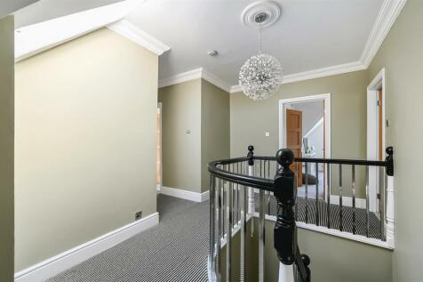 50a Sedlescombe Road South- TN380TJ (10).jpg