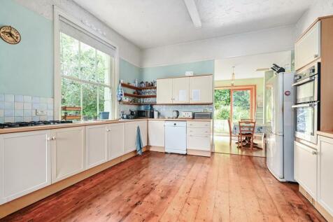 52 baldslow road - tn342ey (11).jpg