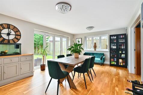 4 Hirst gardens tn35 (19).jpg