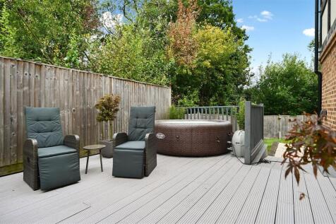 4 Hirst gardens tn35 (8).jpg