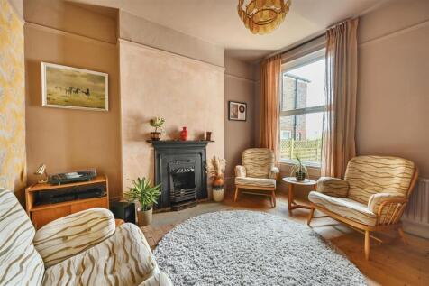 179 ASHBURNHAM ROAD (15).jpg