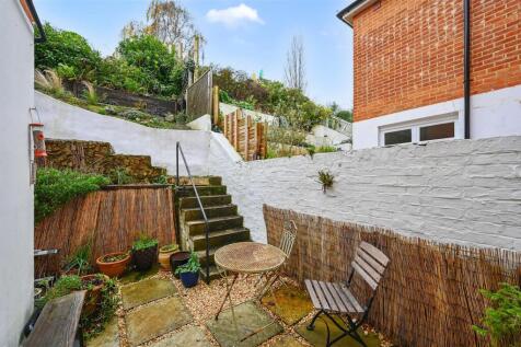 66 LOWER PARK ROAD (18).jpg