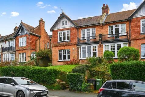 66 LOWER PARK ROAD (32).jpg