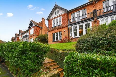 66 LOWER PARK ROAD (27).jpg