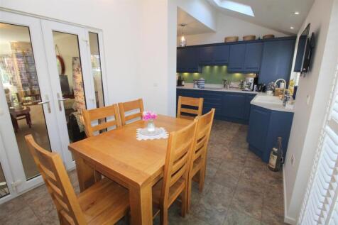 Fylde Rd, 29, dining area 3.JPG