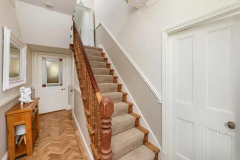 Hall / Stairs