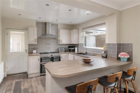 Kitchen Pic 2