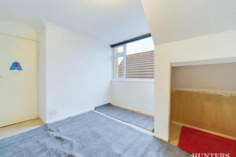 CAM03792G0-PR0173-STILL006.jpg