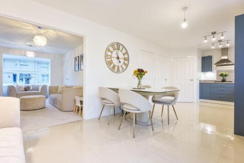 Kitchen/Dining/Family Room