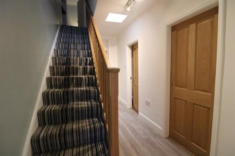 RECEPTION HALLWAY