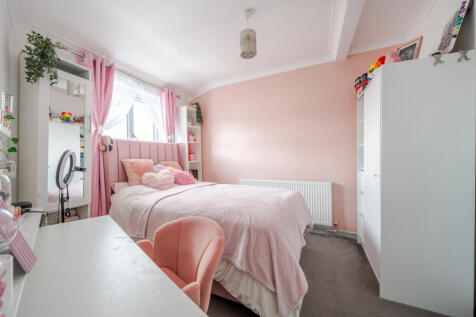 1375920-13-690b2a...