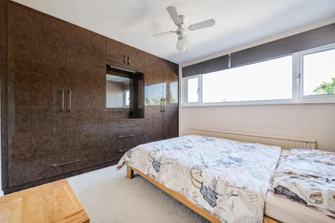 1310616-5-6854376...