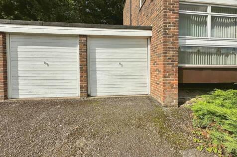 Garage &amp; Parking