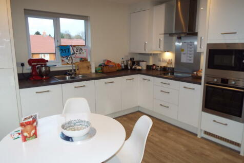 2 Bedroom Flats To Rent In Tonbridge Kent Rightmove