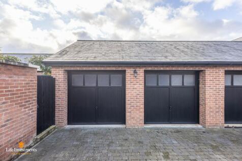 Double Garage