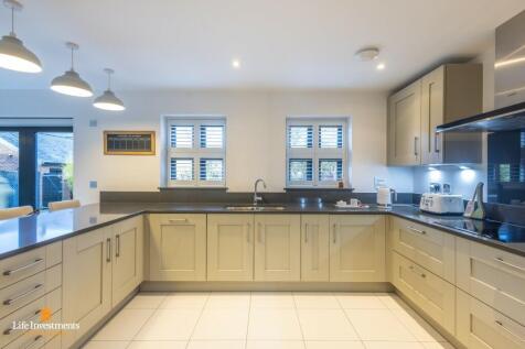 Kitchen-Family Room