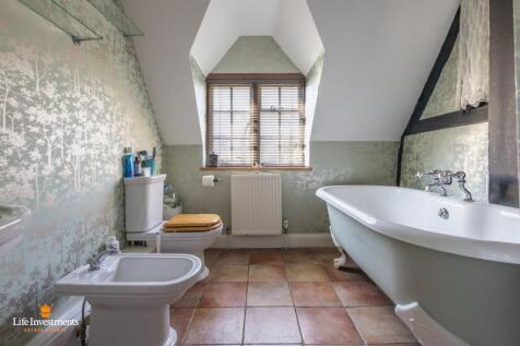 Bedroom One En Suite