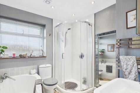 CAM03582G0-PR0142...