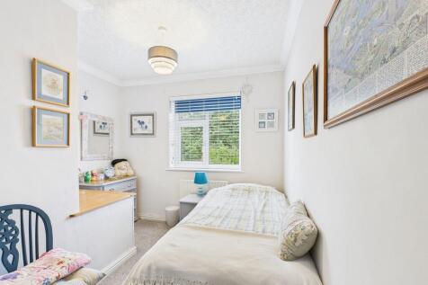 CAM03582G0-PR0142...