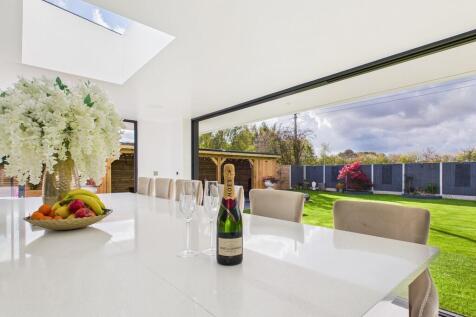 CAM03582G0-PR0148...