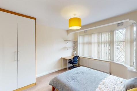 Bedroom 2 .jpg