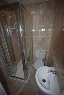 Shower room with W/C