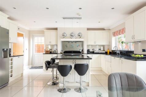 Kitchen/Breakfast Rm