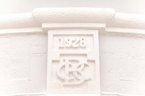 Crest