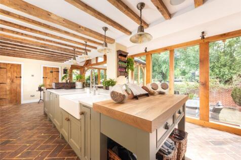 Kitchen/Breakfast Rm