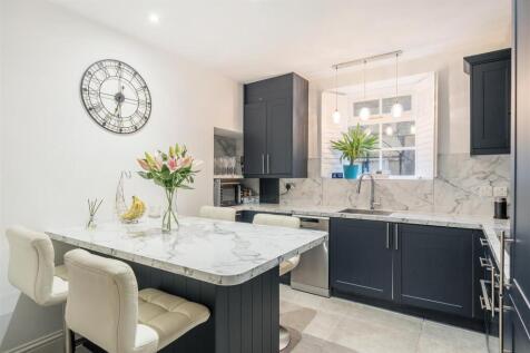 Kitchen Dining Room.jpg