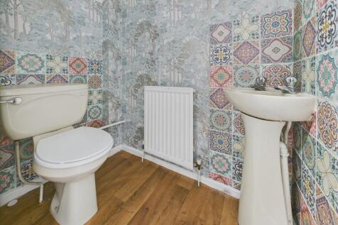 CAM04273G0-PR0151...