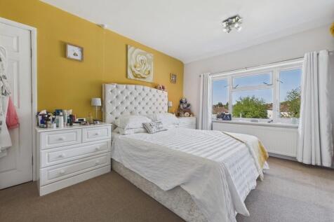 CAM04273G0-PR0154...