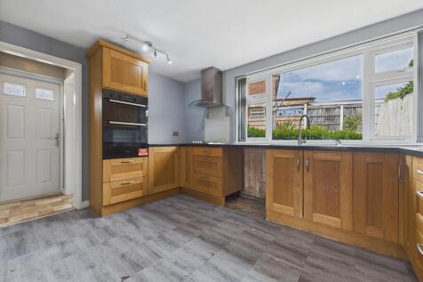 CAM04273G0-PR0176...