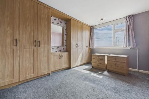 CAM04273G0-PR0176...