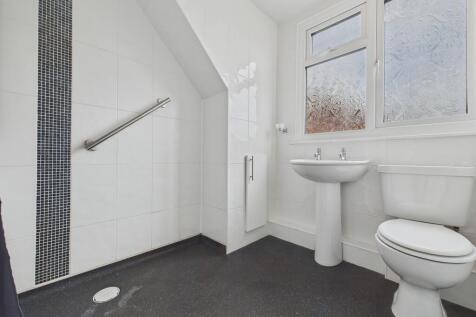 CAM04273G0-PR0176...