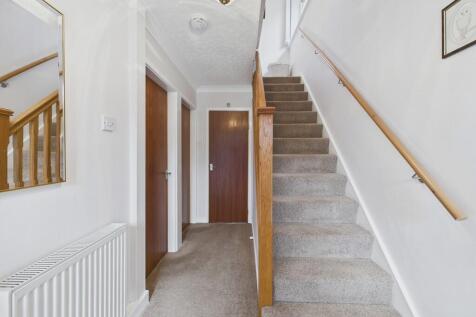 CAM04273G0-PR0185...