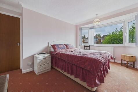 CAM04273G0-PR0185...