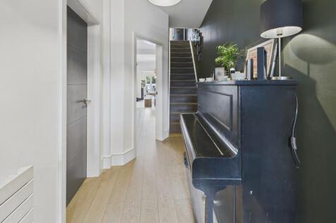 CAM04273G0-PR0201...