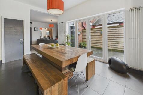 CAM04273G0-PR0201...