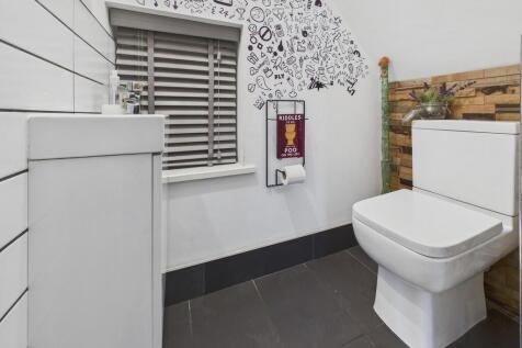 CAM04273G0-PR0201...