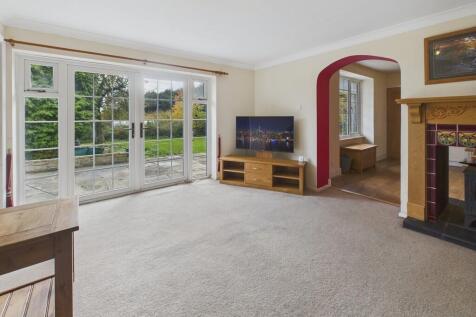 CAM04273G0-PR0214...