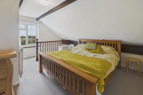 CAM04273G0-PR0214...